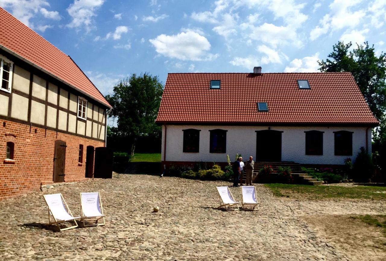 Zagroda Sledziowa Herring Farm Starkowo  Kültér fotó