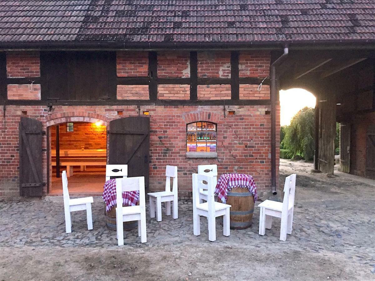 Zagroda Sledziowa Herring Farm Starkowo  Kültér fotó